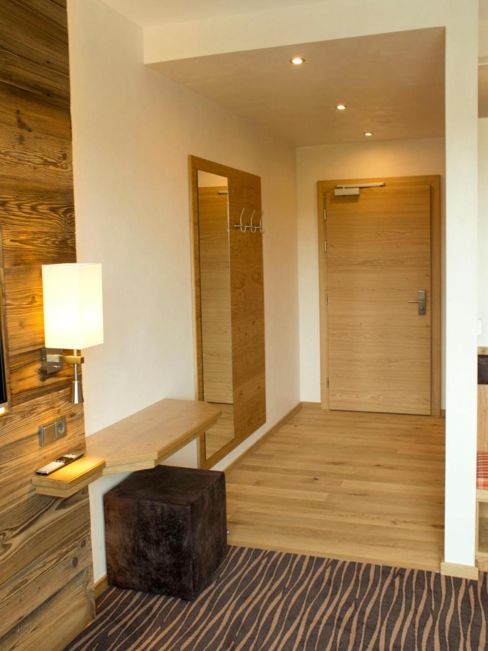 Alpenflair Hotel photo 2