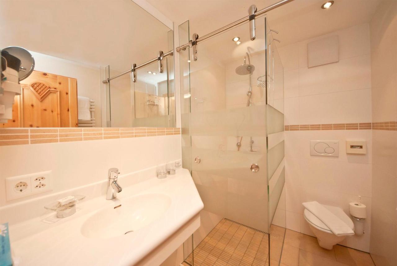 Hotel des Alpes photo 2