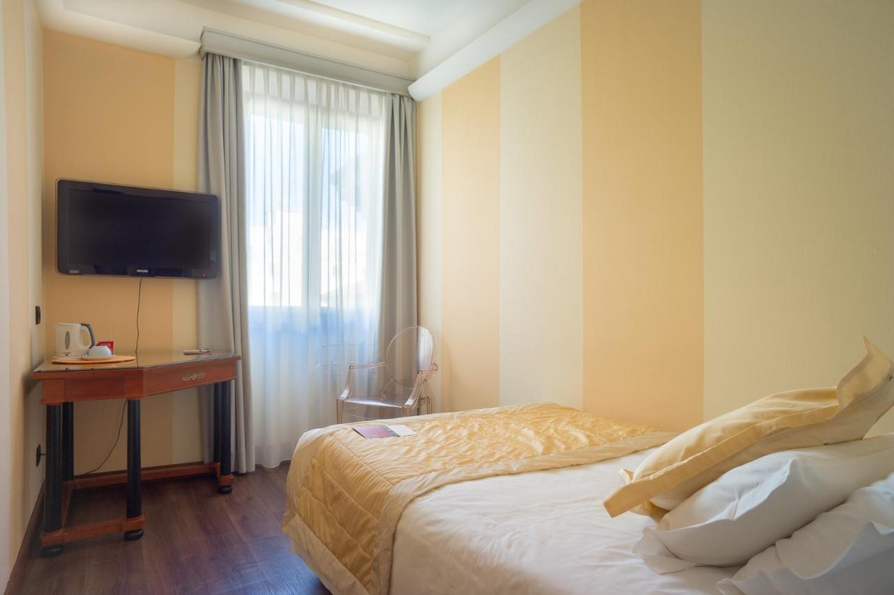 Hotel Gran Duca Di York photo 4