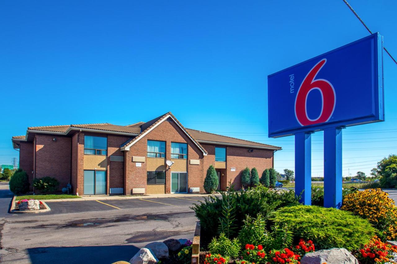 Motel 6 Amherst, NY - Buffalo