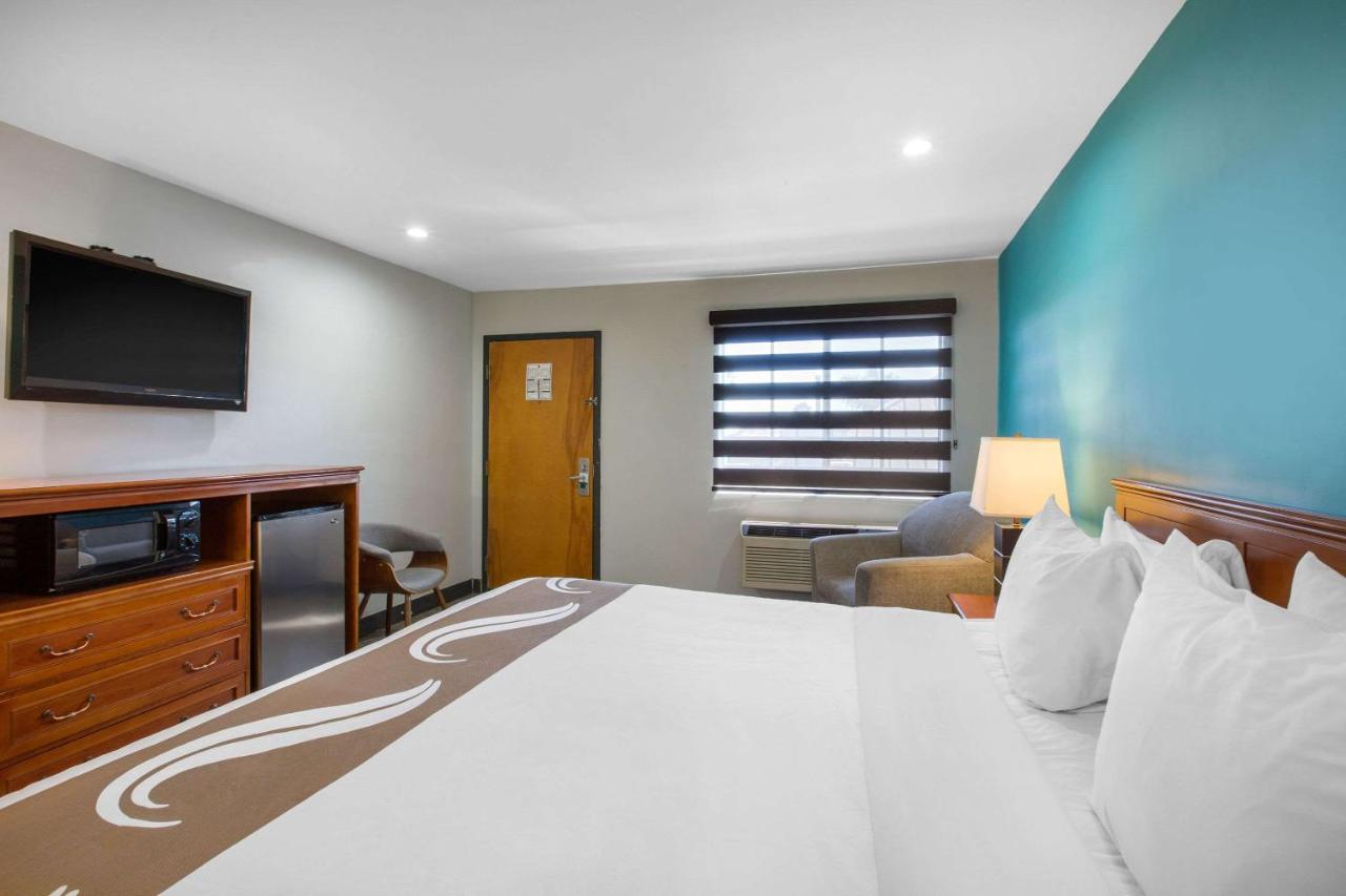 Quality Inn Near Hollywood Walk of Fame photo 3