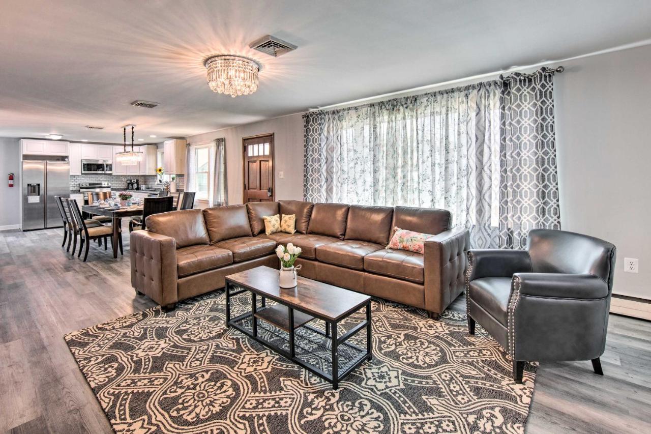 1 Mi to Hersheypark: Family Home w/ Game Room!