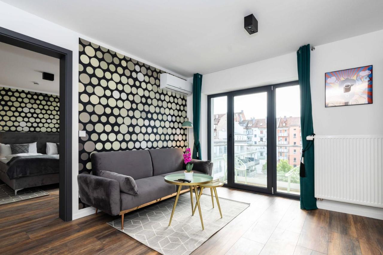 Eco Smart Apartments Premium City - 3