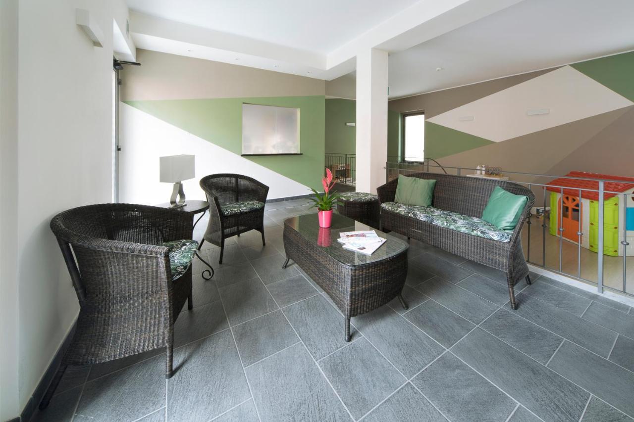 Hotel Residence Laigueglia free parking - 2