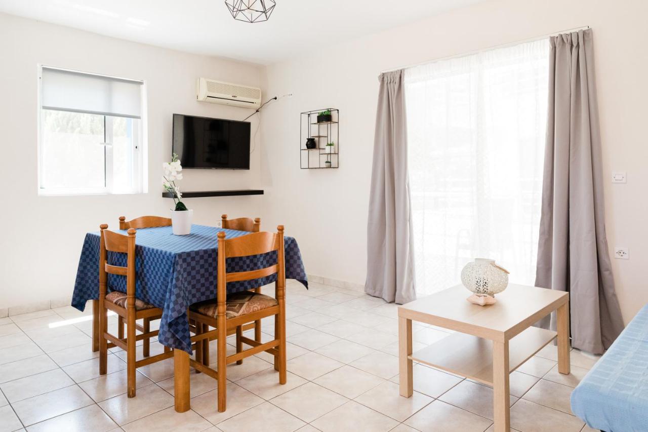 Alexandros Luxury Apartments Nydri - 4