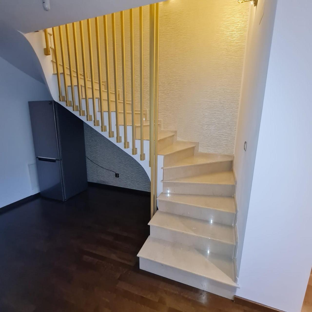 White Galaxy Villa - 3