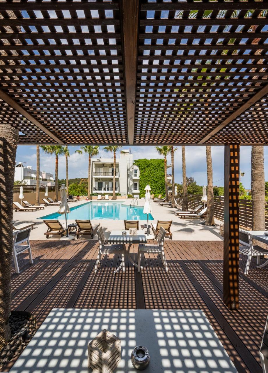 Sea View Hotel & Apartments - 3
