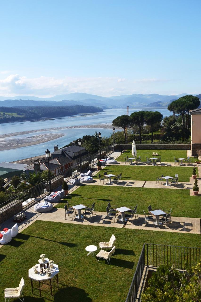 Parador de Ribadeo - 1
