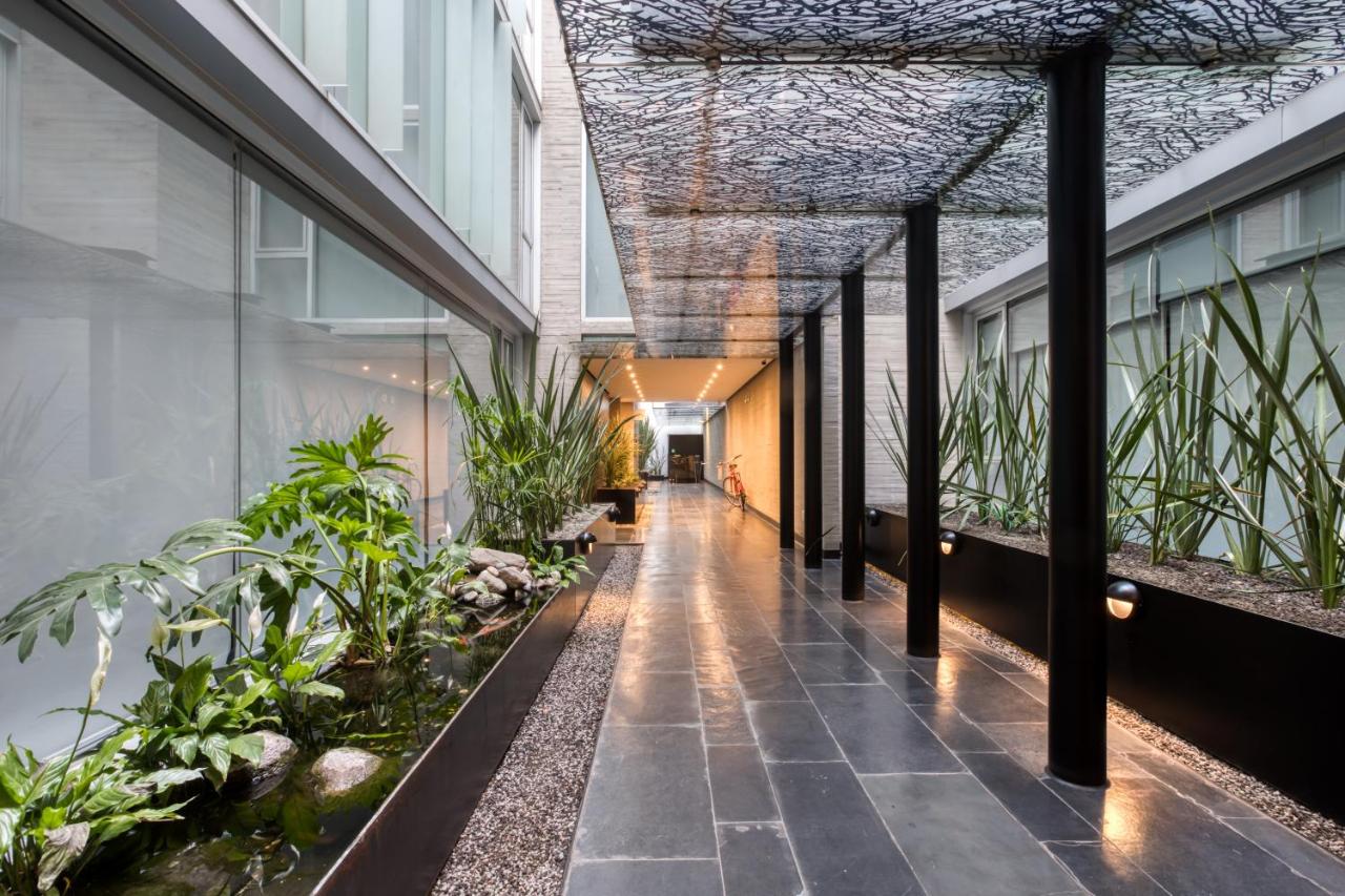 AR 218 Hotel by ULIV