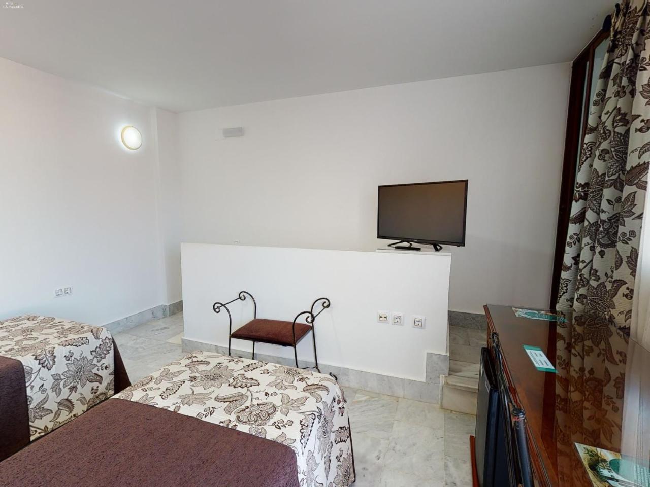 Hotel La Parrita photo 4