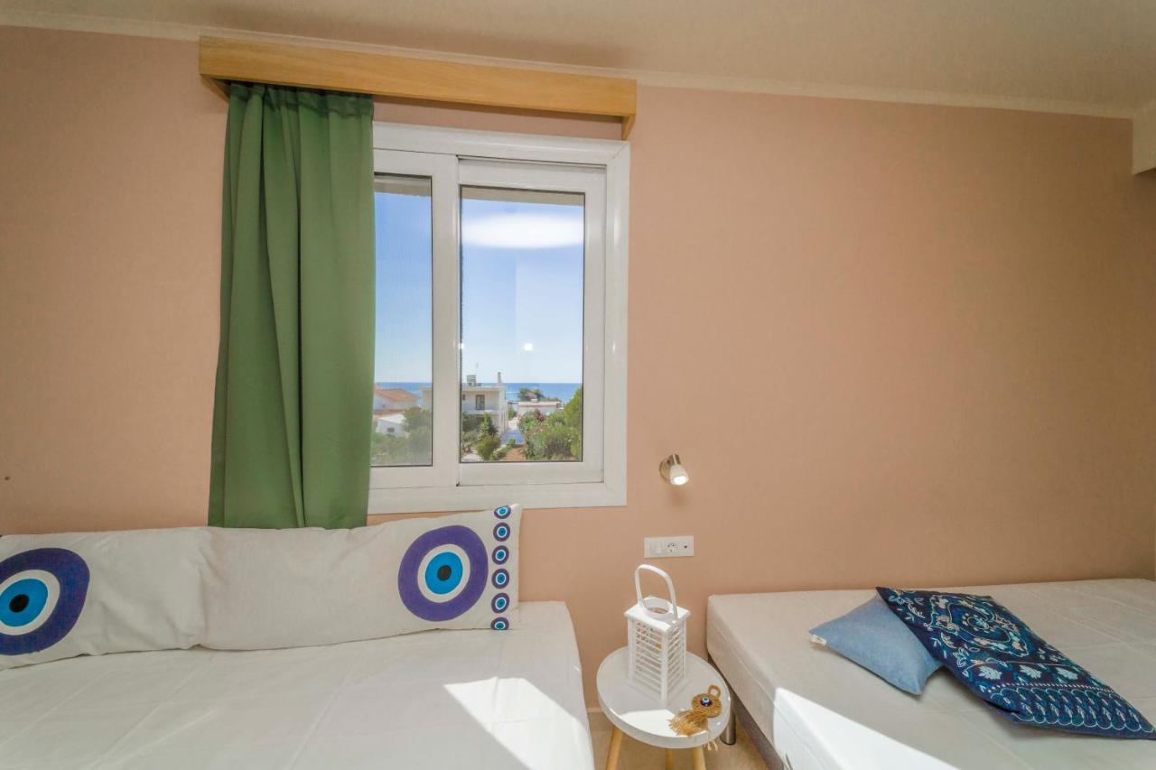 Amaryllis front beach hotel photo 4