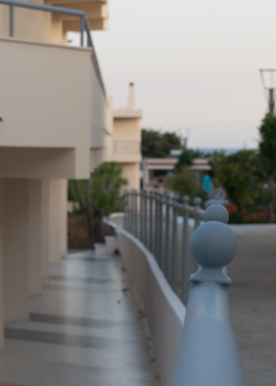 Amaryllis front beach hotel photo 2