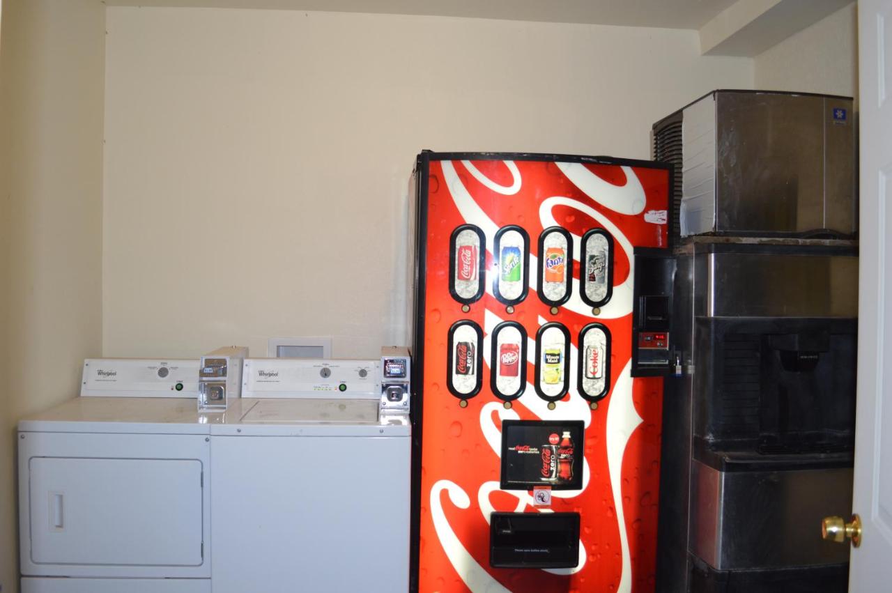 Rodeway Inn Memphis photo 3