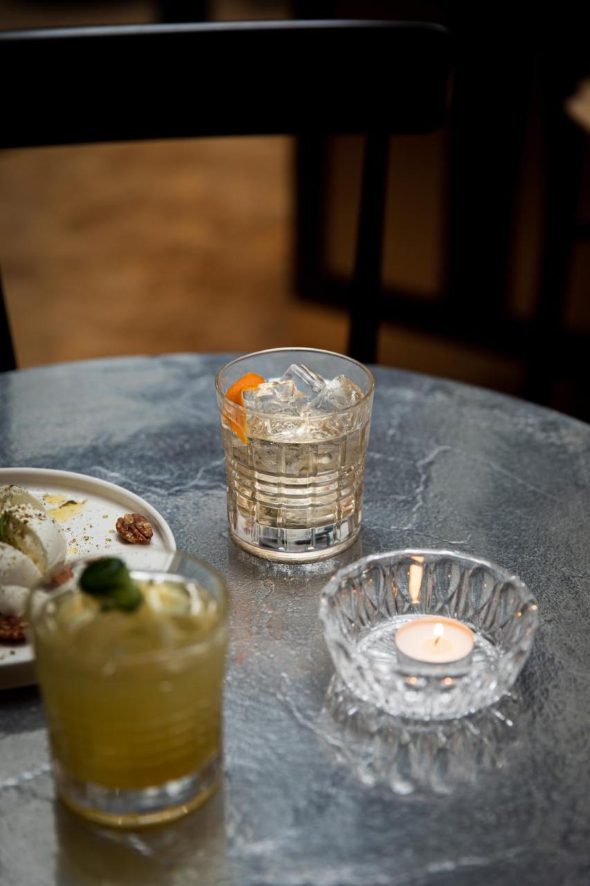 Hôtel Wallace Paris, a Member of Design Hotels - 2