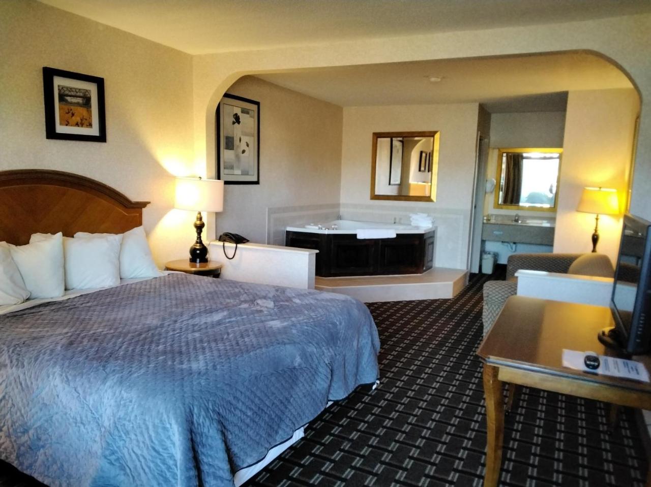 Quality Inn & Suites