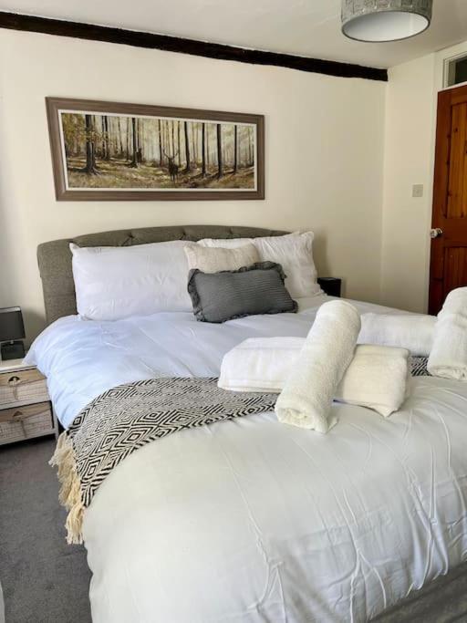 The Old Post Office, Cosy Grade II listed 2 bed apartment Windermere - 4