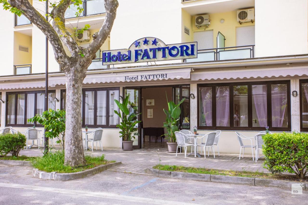 Foto - Hotel Fattori Mare