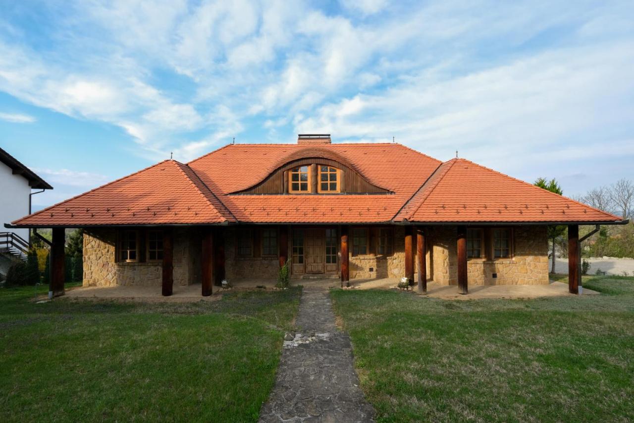 Donauresidenz - 5