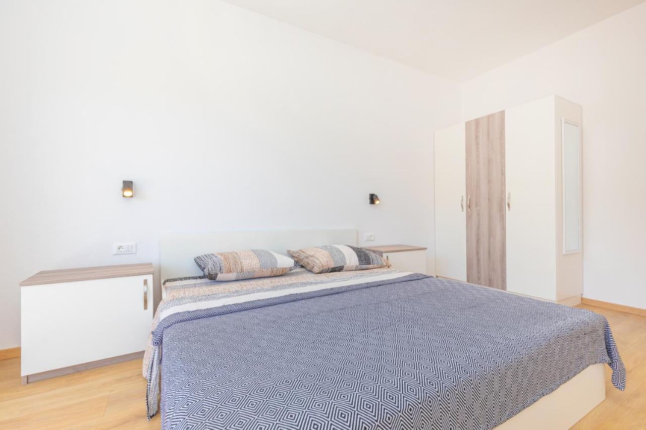 Olive tree apartment 1 - 2