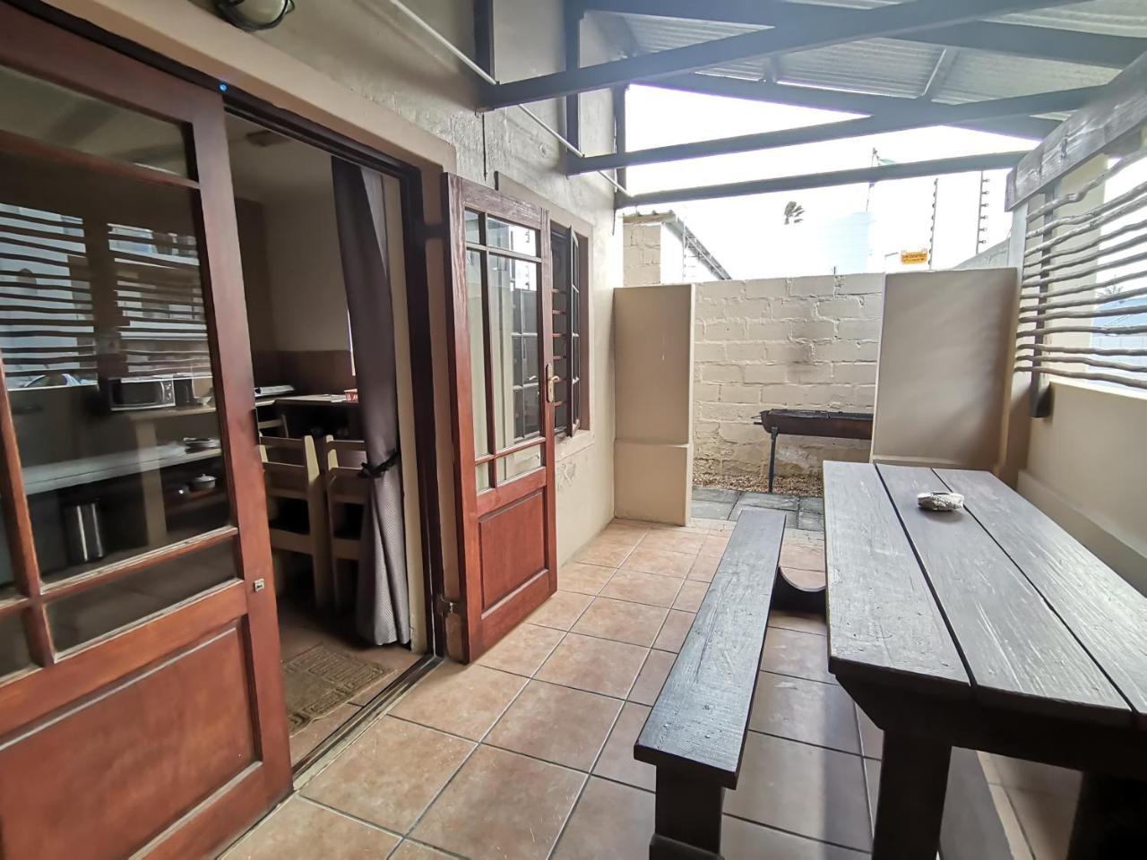Tourist Lodge Gansbaai photo 2