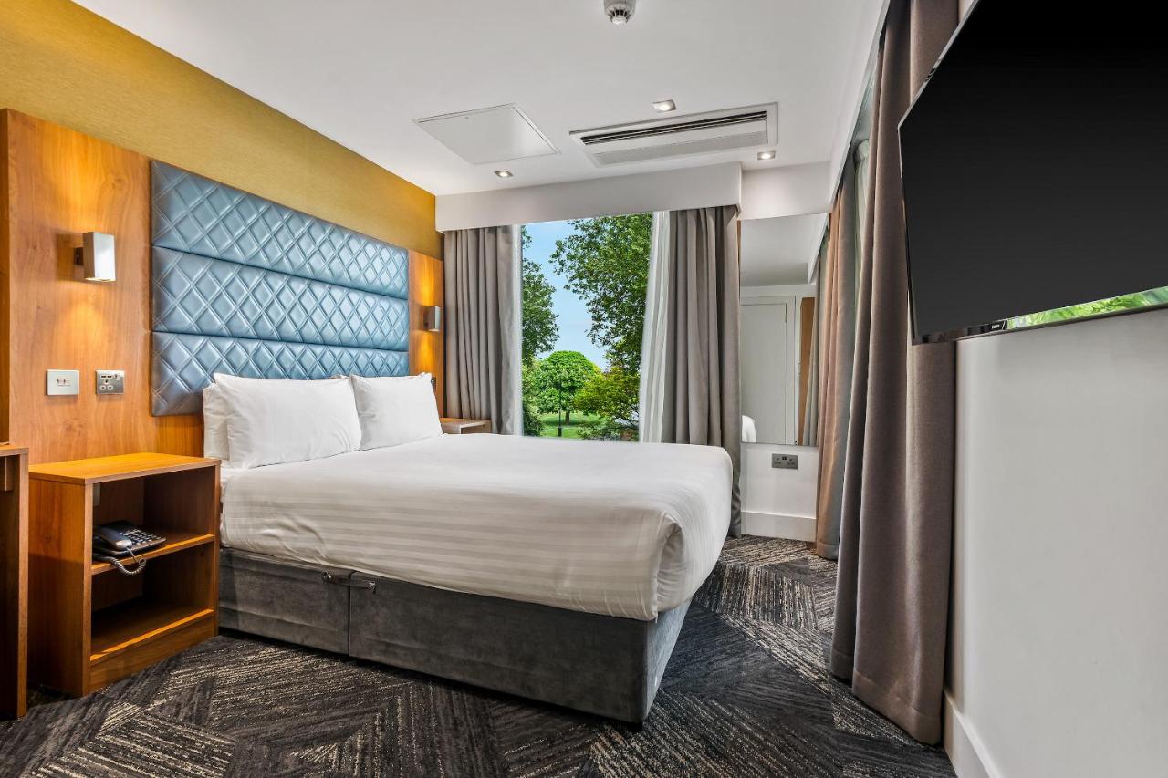 Roomzzz London Stratford - 3