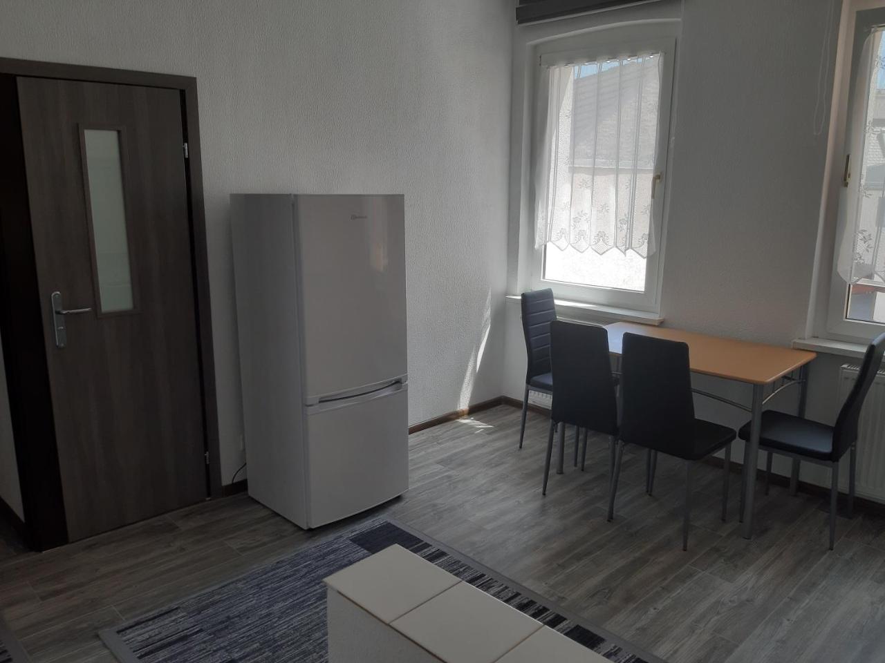 2 Zimmer Wohnung für 4 Personen - 2