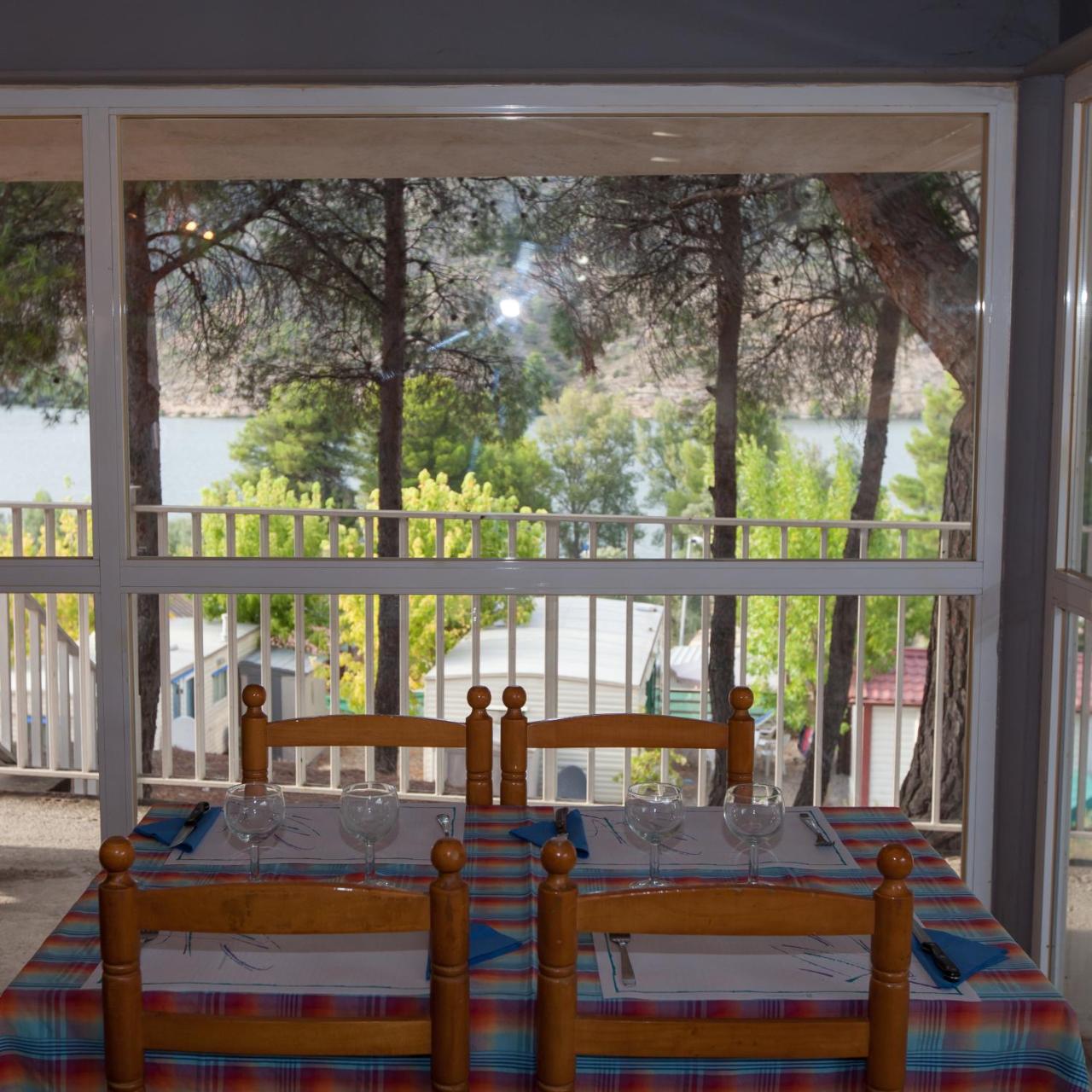 Camping Riba-roja photo 4
