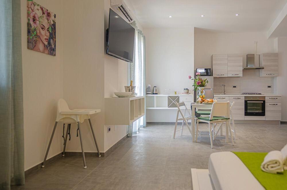 Sunrise Luxury Apartments - 4