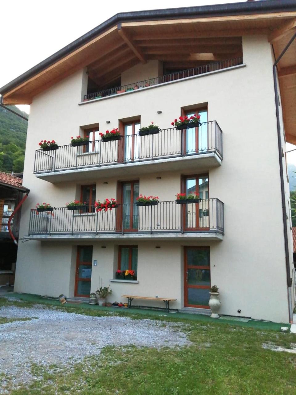 B&B LE AQUANE