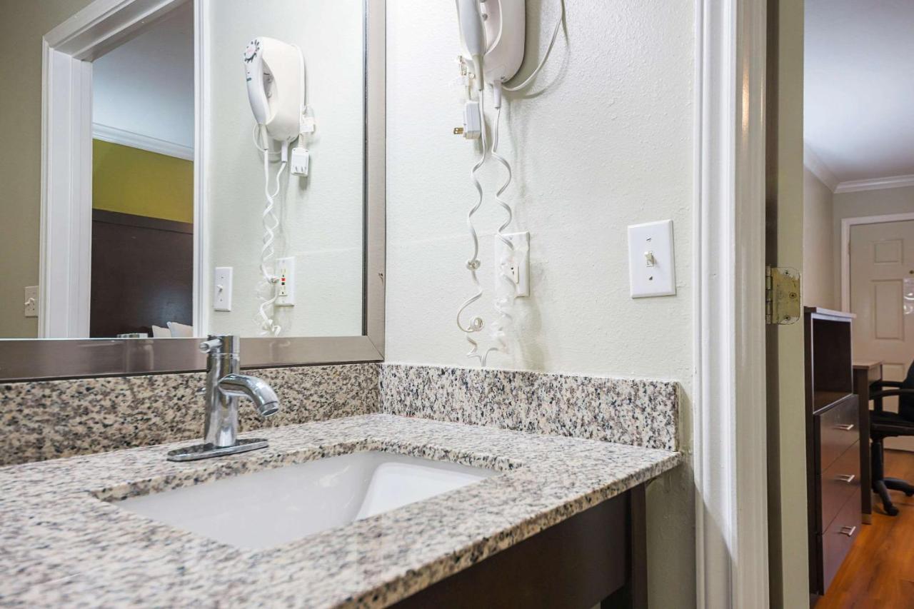 Quality Inn Deridder photo 2