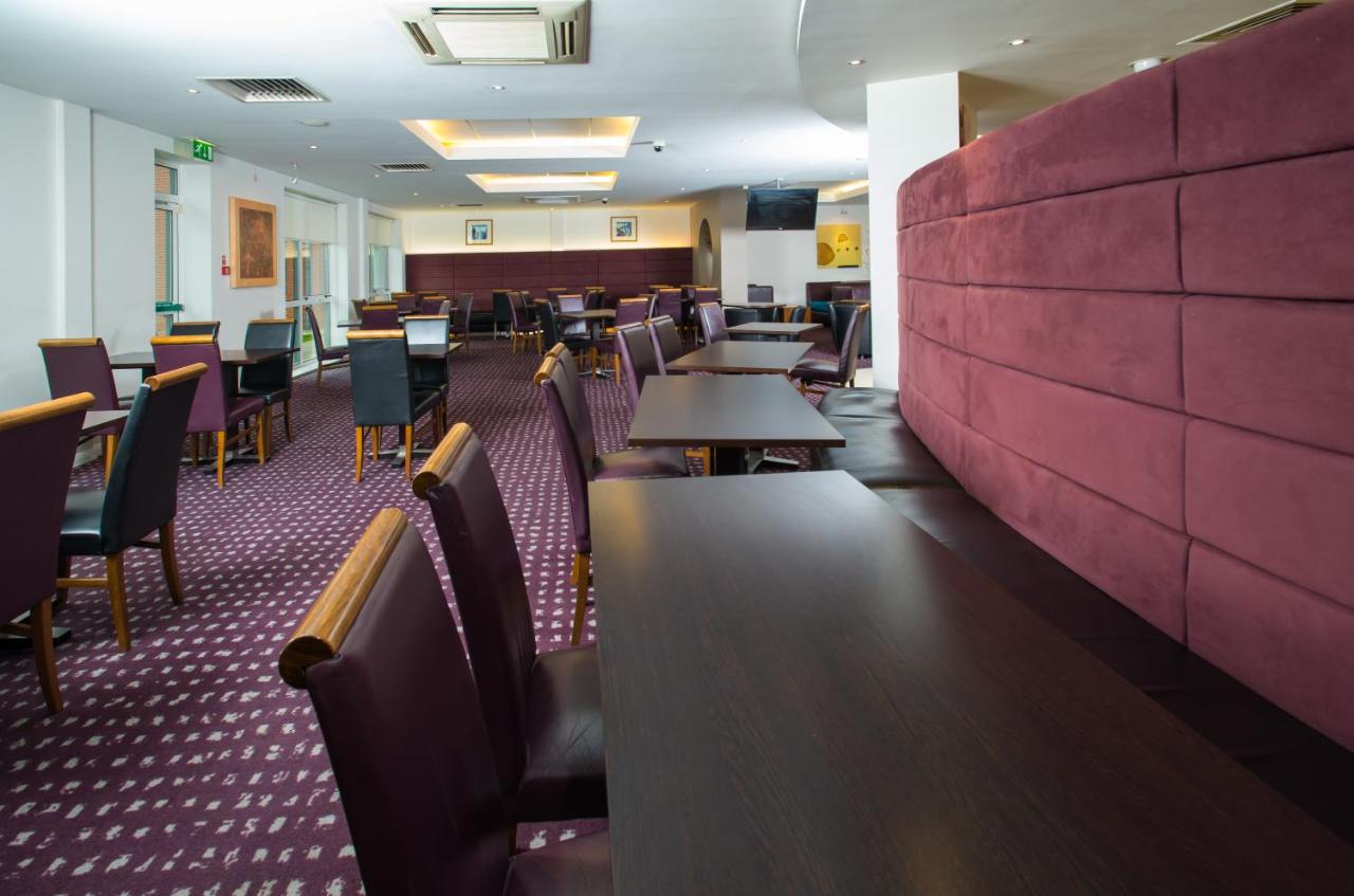 Holiday Inn Express Bedford by IHG - 5