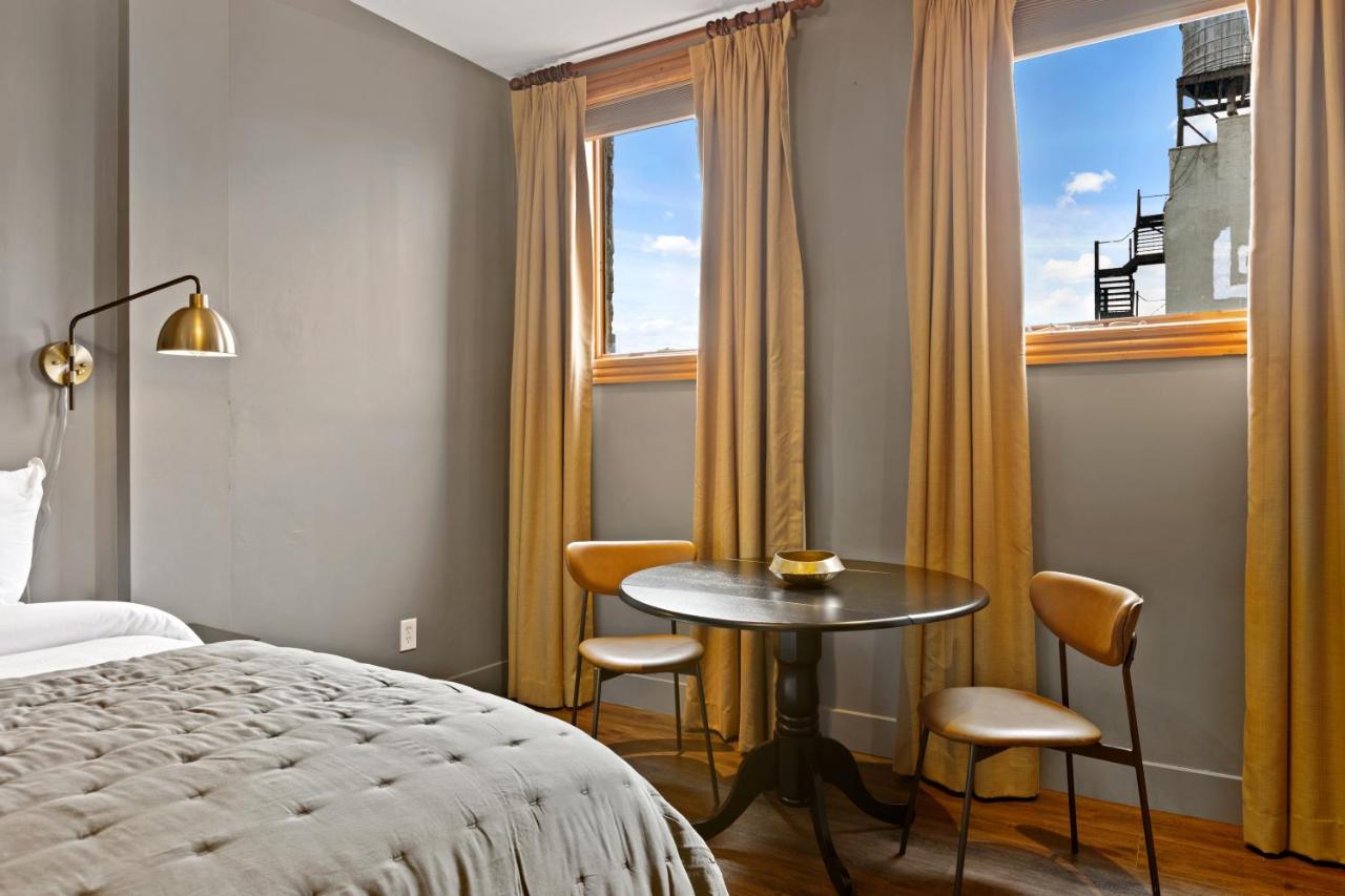 The Historic Blue Moon Hotel - NYC photo 3