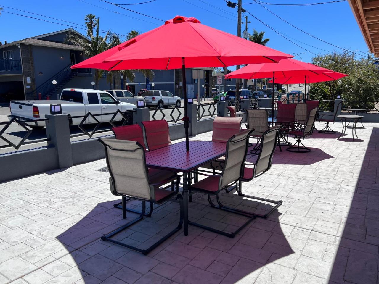 Surf City Inn & Suites photo 4