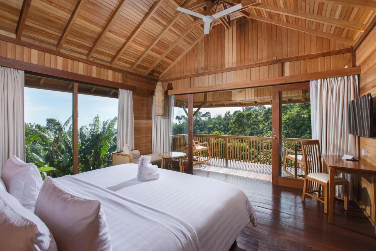 Giriwood Hotel & Villa photo 4