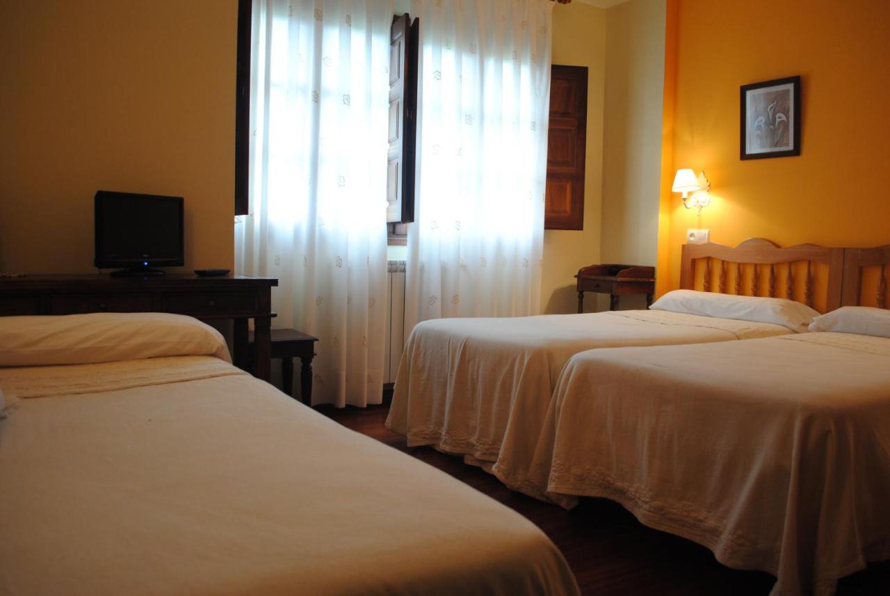 Foto - Astur Regal