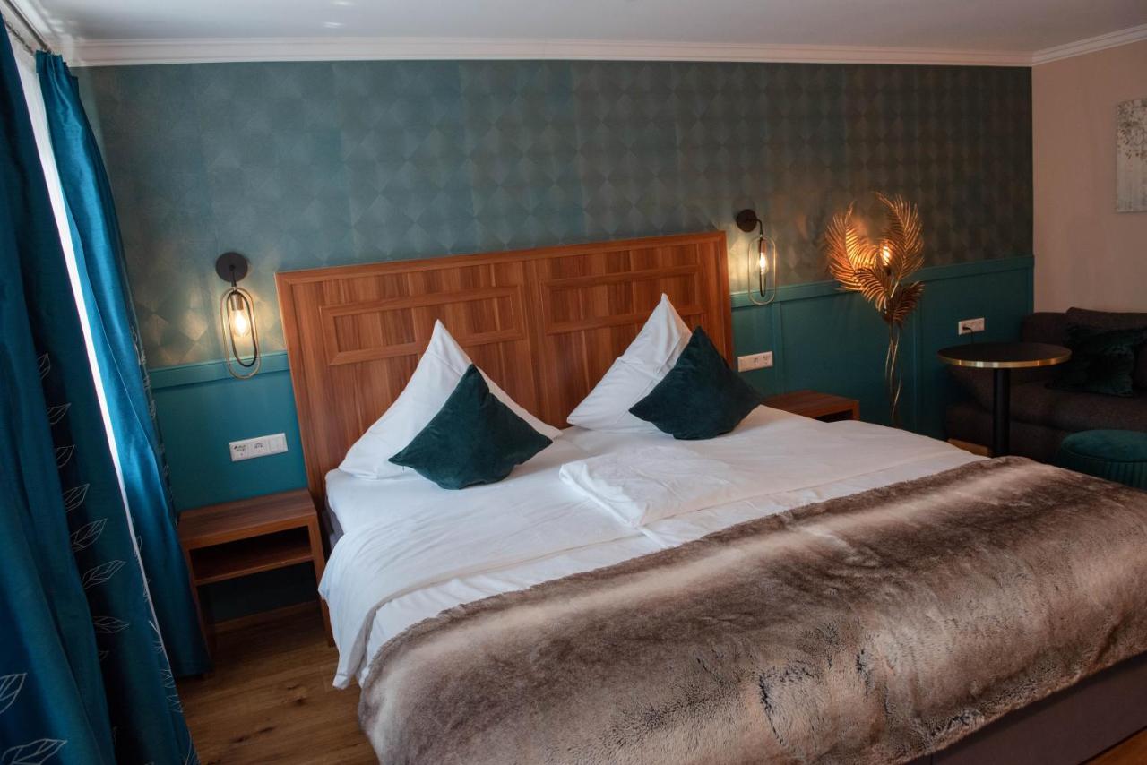 ZUM SCHLOSS - Boutique-Hotel photo 3