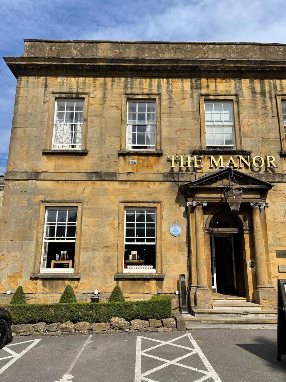 Manor Hotel by Greene King Inns photo 2