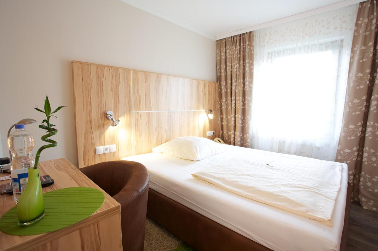 Hotel Reinhardtshof Garni photo 3