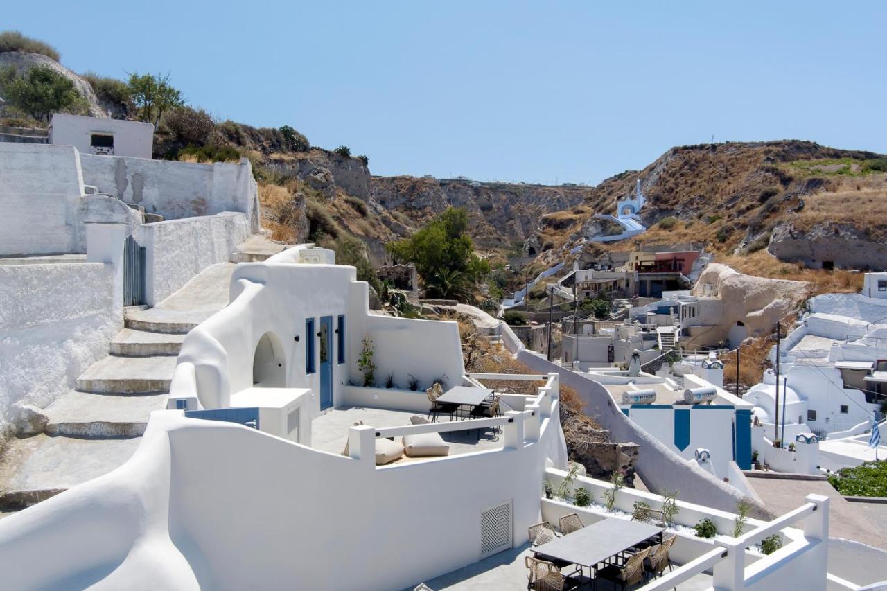 Acave Santorini Suites - 2