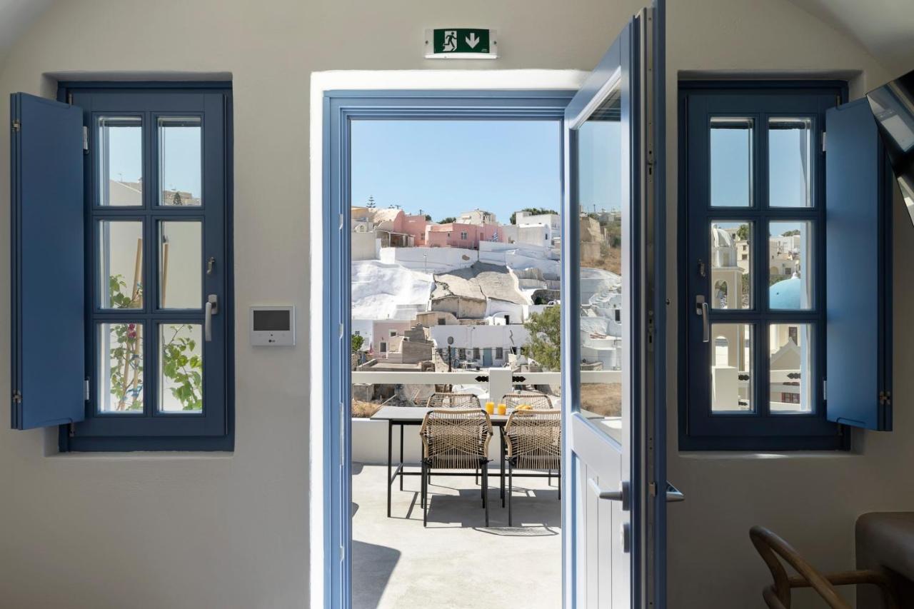 Acave Santorini Suites - 4