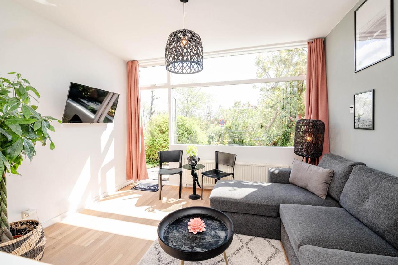 Amsterdam Beach Apartment 1, Private Garden - 3