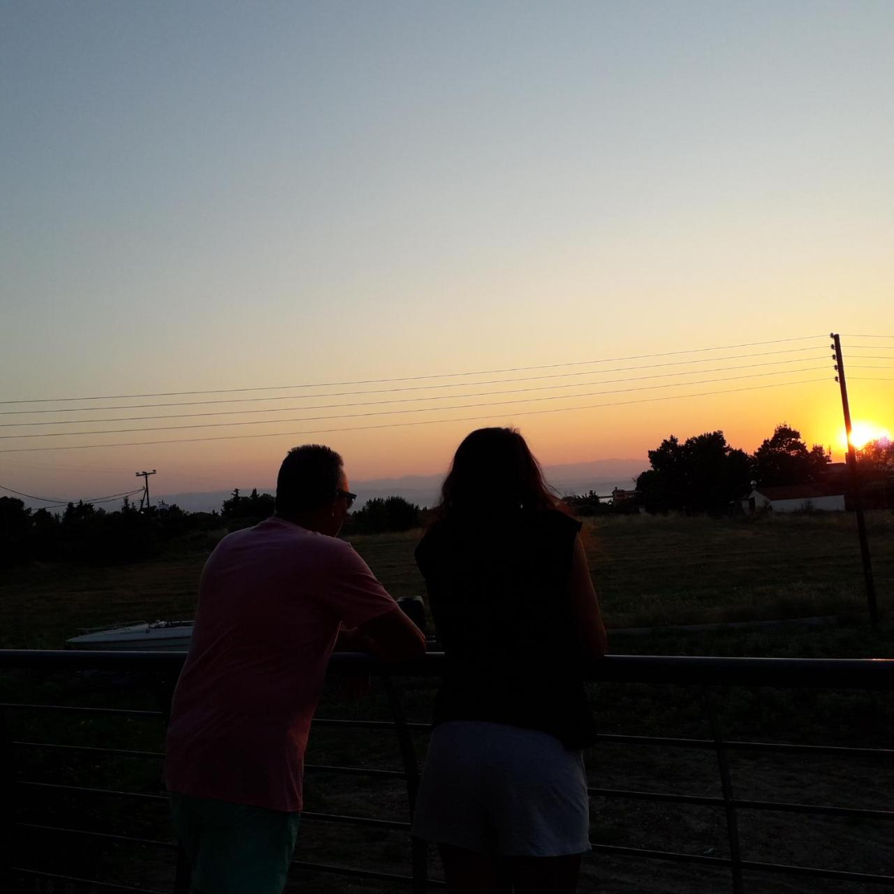 Garden's Sunset Αvra - 6