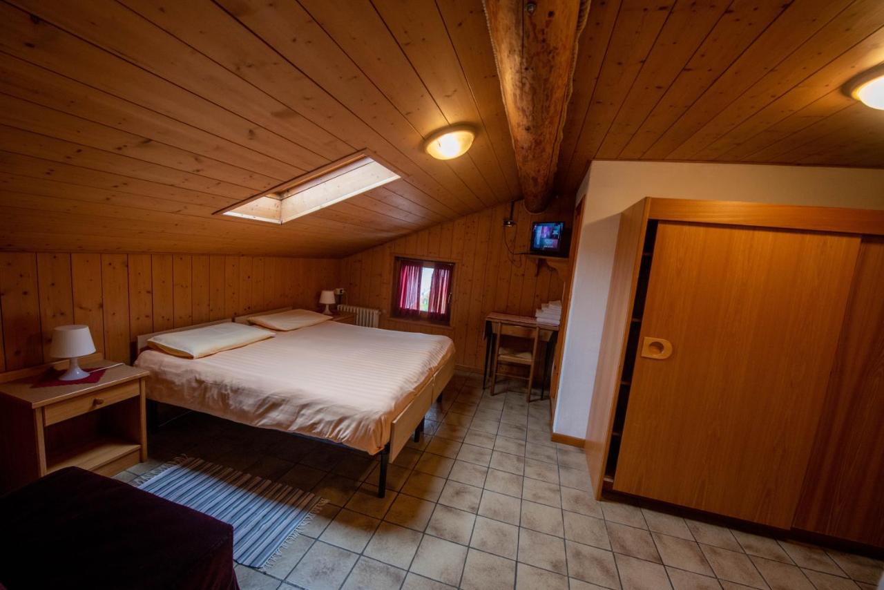 Hotel Eira photo 3