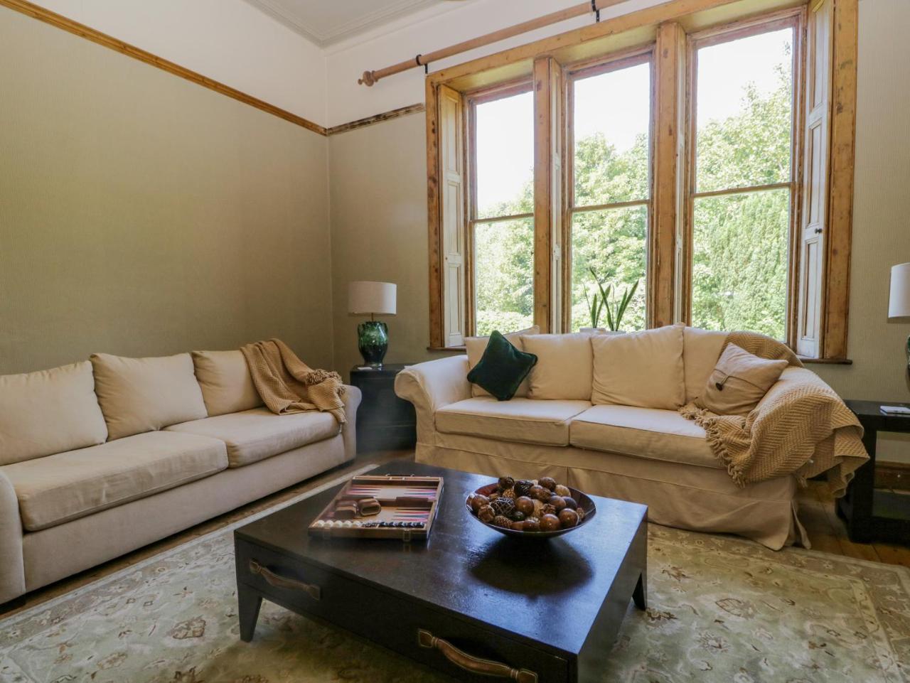 The Residence - 4
