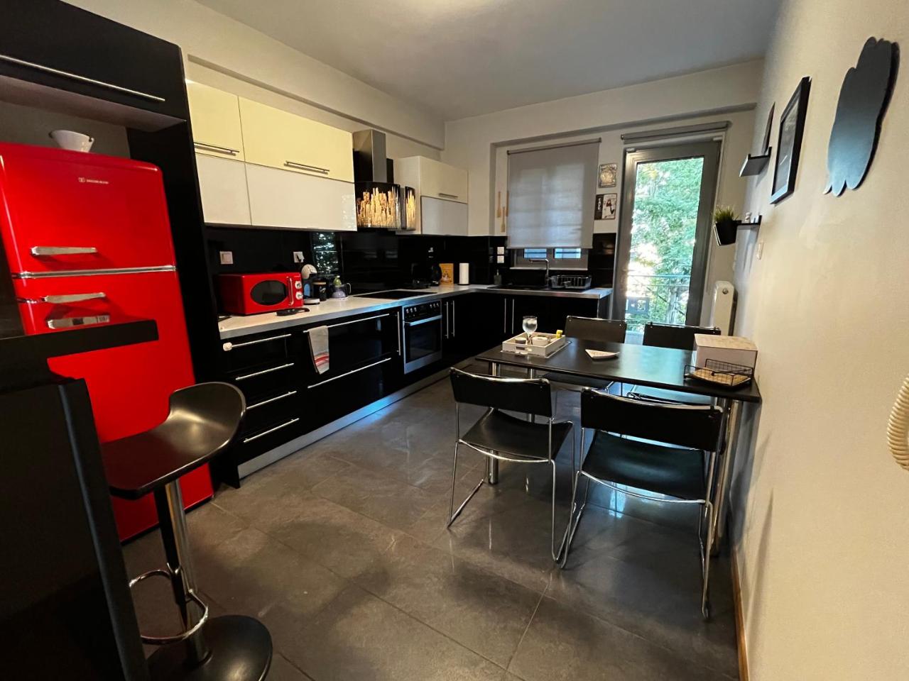 The Spartan Penthouse - 2