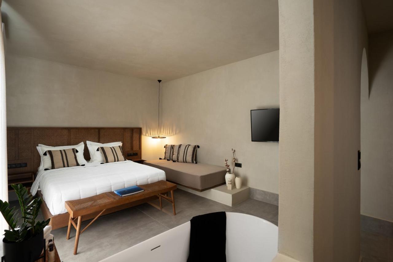 Polis of Naxos Stylish Suites - 5