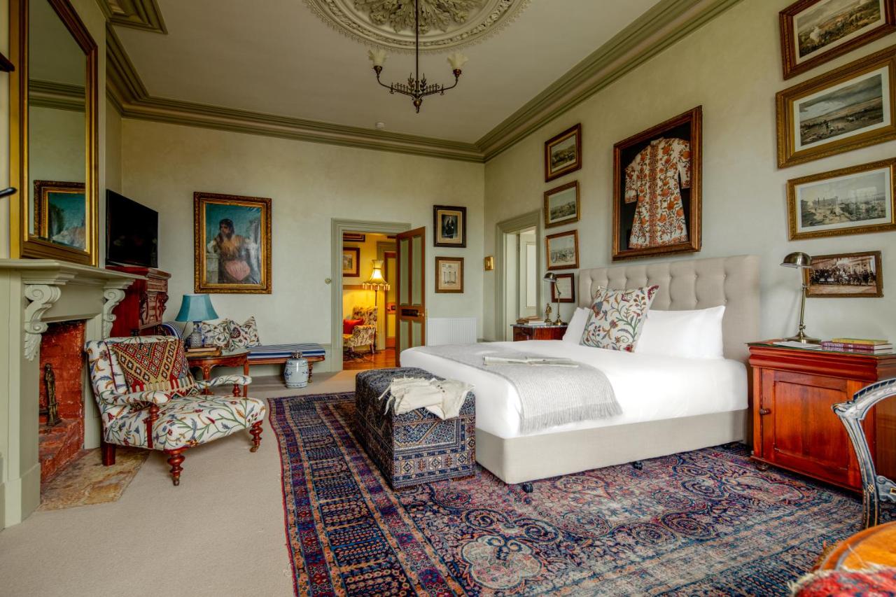 The Corinda Collection photo 3