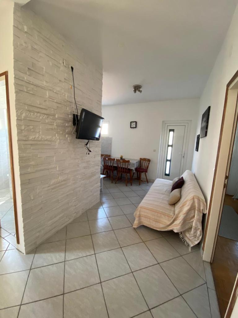 Tihi apartman - 3