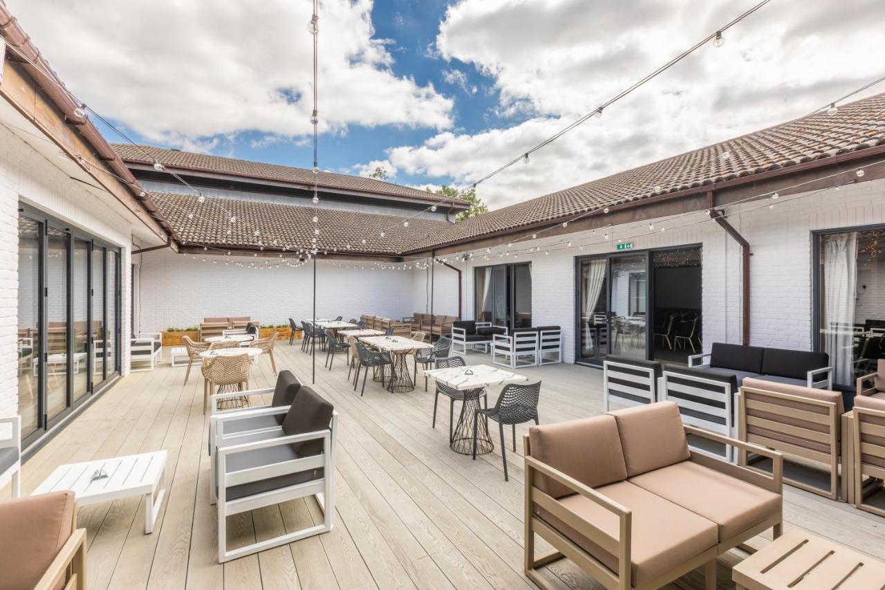 Holiday Inn Guildford by IHG - 5