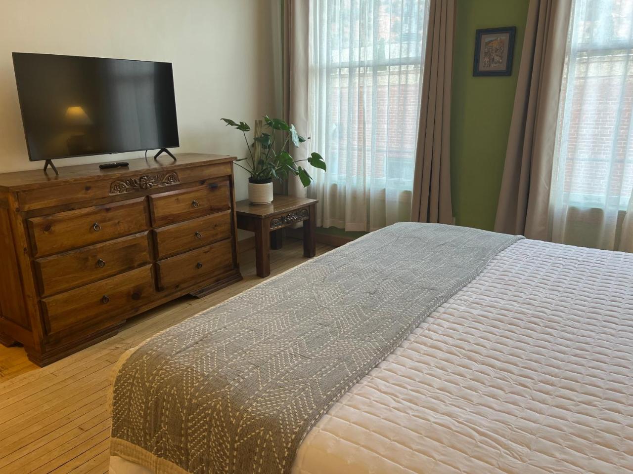 Canyon Rose Hotel photo 2